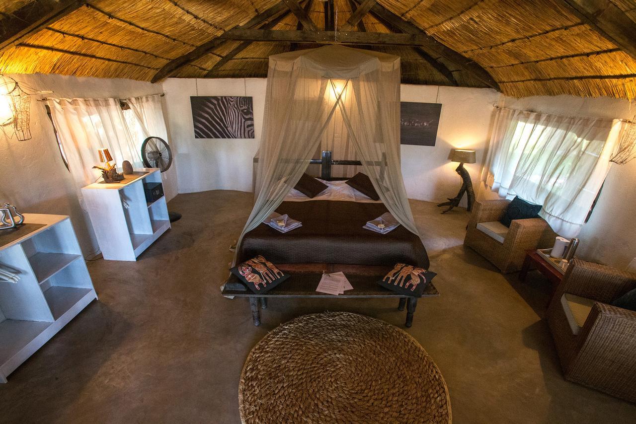 Track And Trail River Camp Kakumbi Bagian luar foto